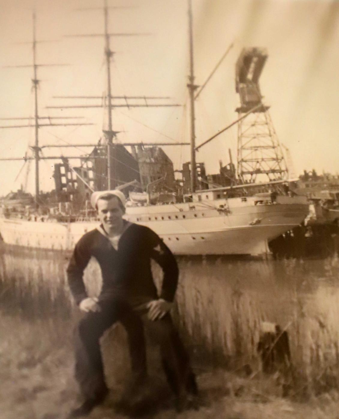 Horst Wessel Schiff in Bremerhaven 1936